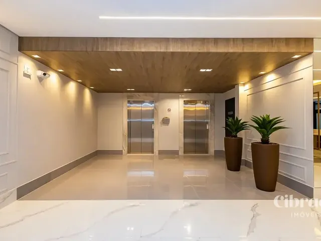 Apartamento 3 quartos e 3 banheiros, à venda, no bairro Cristo Rei em Curitiba