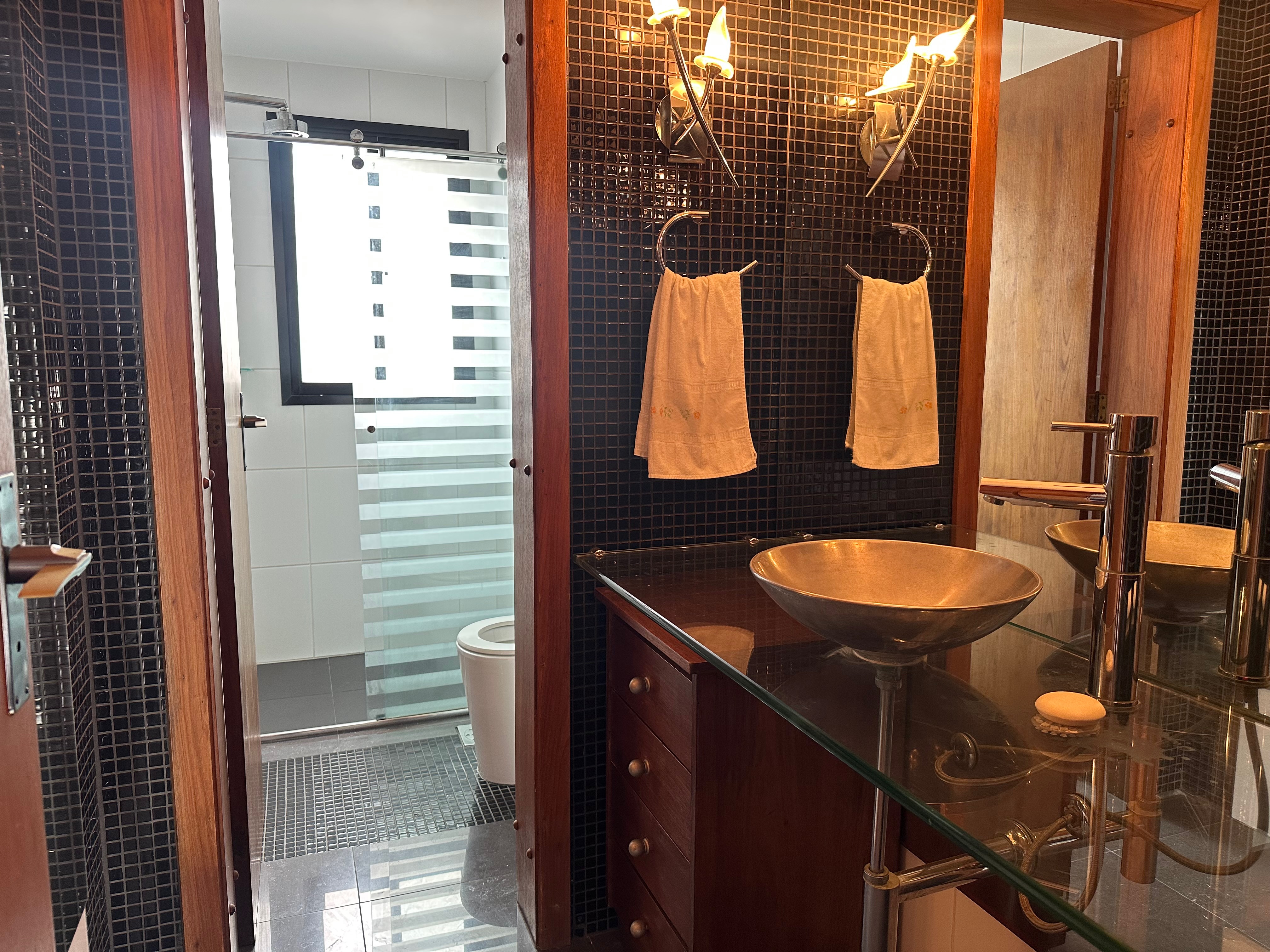 Apartamento à venda no Edifício Alphaville, centro - com 186 m², 3 quartos (sendo 1 suíte com closet), móveis planejados e vaga coberta. - 7