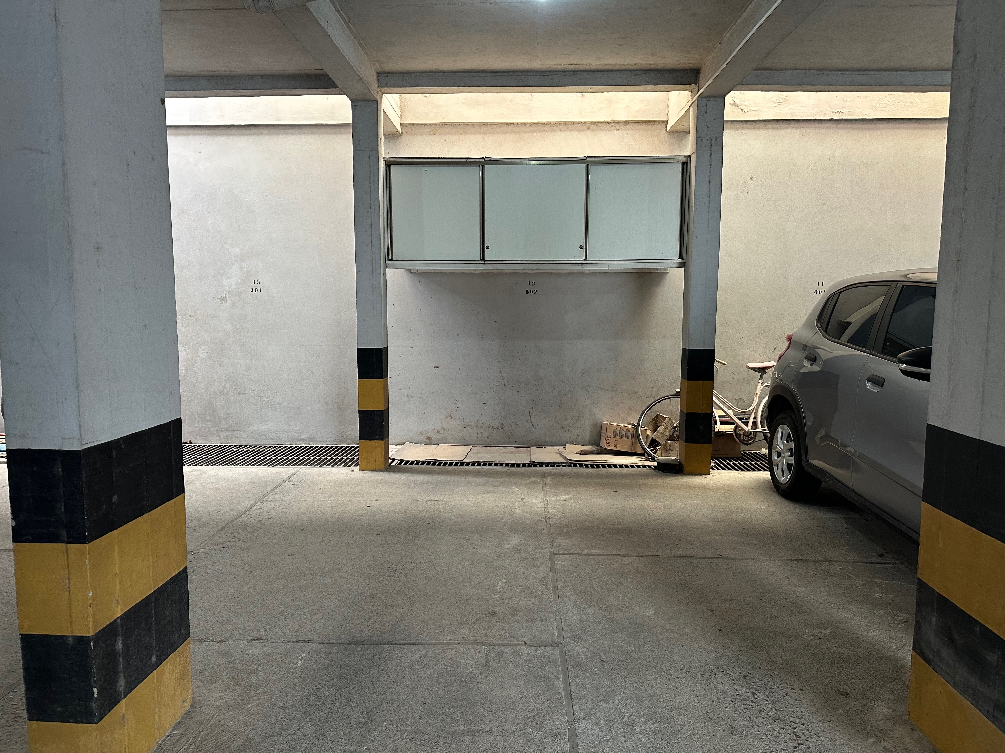 Apartamento à venda no Edifício Alphaville, centro - com 186 m², 3 quartos (sendo 1 suíte com closet), móveis planejados e vaga coberta. - 14