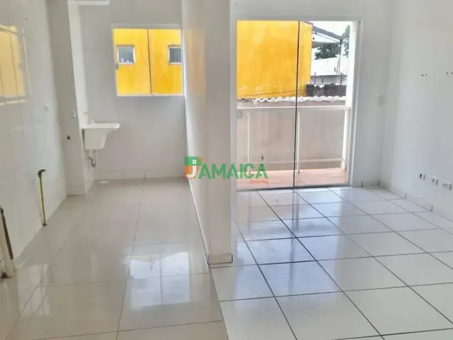 Apartamento 3 quartos e 2 banheiros, para alugar, no bairro Vargem Grande em Pinhais