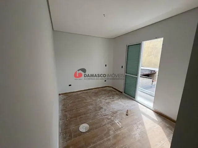 Apartamento 2 quartos e 2 banheiros, à venda, no bairro Santa Maria em Santo André