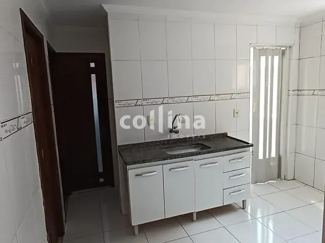 Apartamento 2 quartos e 1 banheiro, à venda, no bairro Conjunto Habitacional Presidente Castelo Branco em Carapicuíba