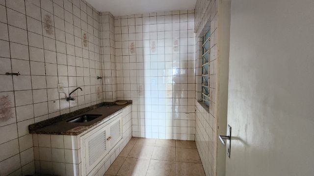 Apartamento com 75m² 2 quartos e 1 banheiro, à venda, no bairro Centro em Pelotas