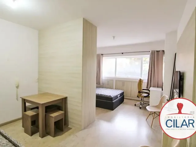 Apartamento 1 quarto e 1 banheiro, para alugar, no bairro Centro Cívico em Curitiba