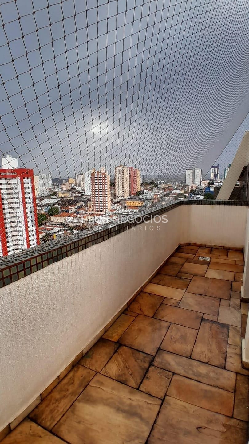 Apartamento, 3 quartos, 240 m² - Foto 3