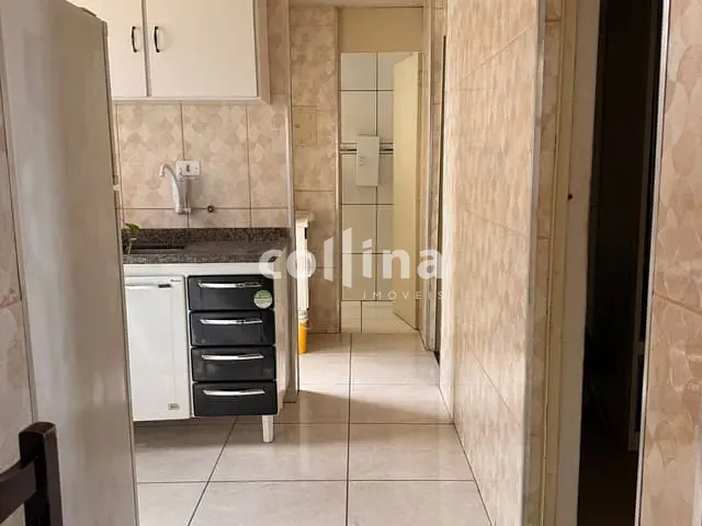 Apartamento 2 quartos e 1 banheiro, à venda, no bairro Conjunto Habitacional Presidente Castelo Branco em Carapicuíba