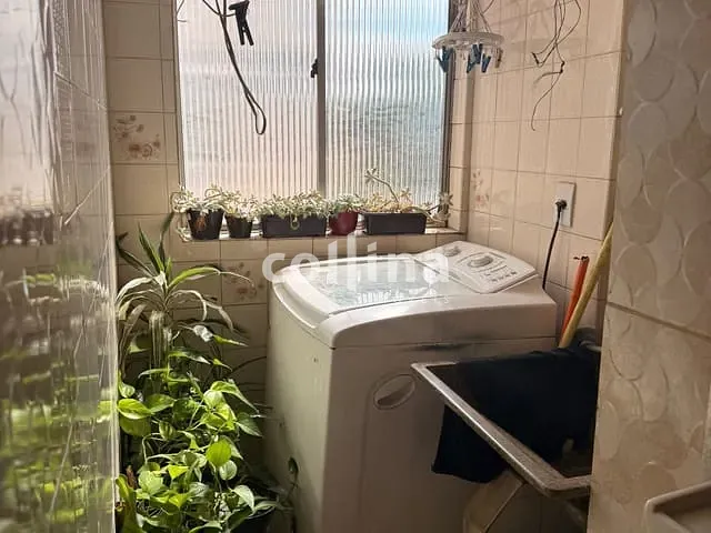 Apartamento 2 quartos e 1 banheiro, à venda, no bairro Conjunto Habitacional Presidente Castelo Branco em Carapicuíba