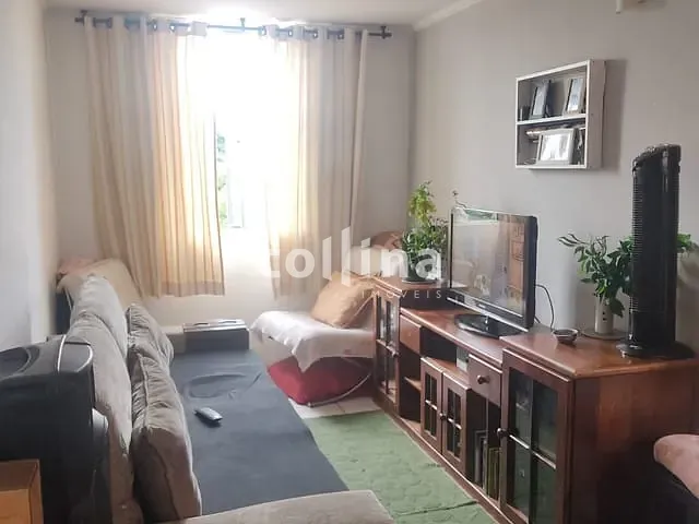 Apartamento 2 quartos e 1 banheiro, à venda, no bairro Conjunto Habitacional Presidente Castelo Branco em Carapicuíba