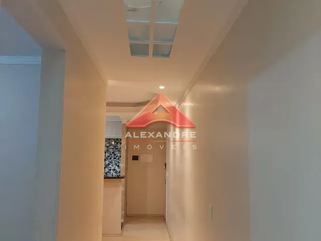 Apartamento 2 quartos e 1 banheiro, à venda, no bairro Monte Castelo em São José dos Campos