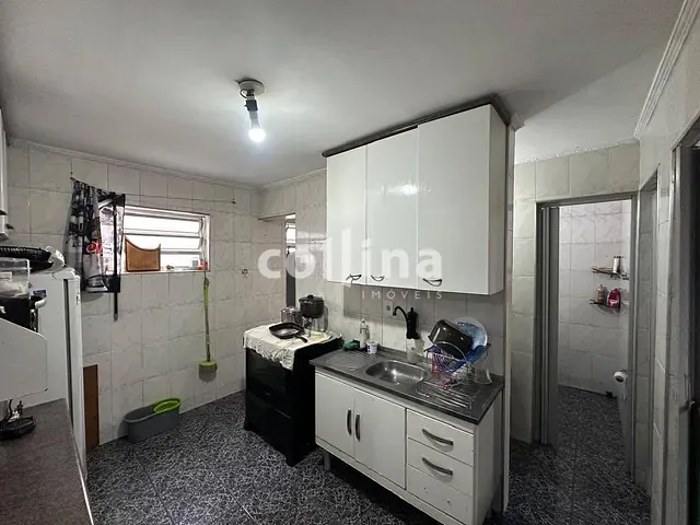 Apartamento 2 quartos e 1 banheiro, à venda, no bairro Cohab II em Carapicuíba