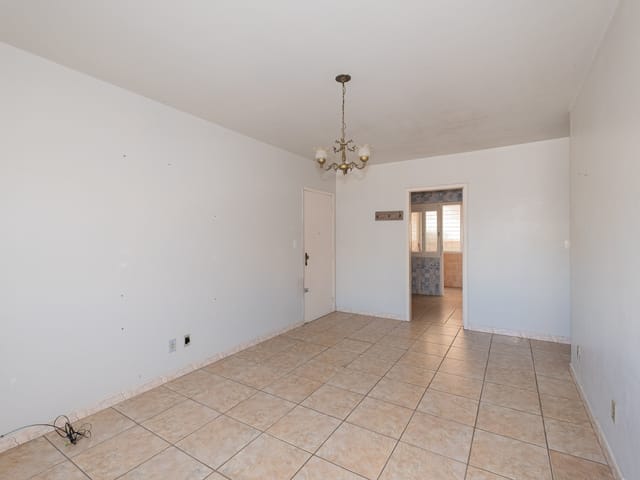 Apartamento 3 quartos e 2 banheiros, à venda, no bairro Centro em Pelotas