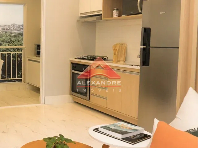 Apartamento 2 quartos e 1 banheiro, à venda, no bairro Jardim Ismênia em São José dos Campos