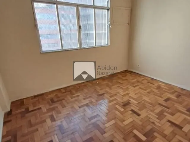Apartamento com 70m² 2 quartos e 1 banheiro, à venda, no bairro Icaraí em Niterói