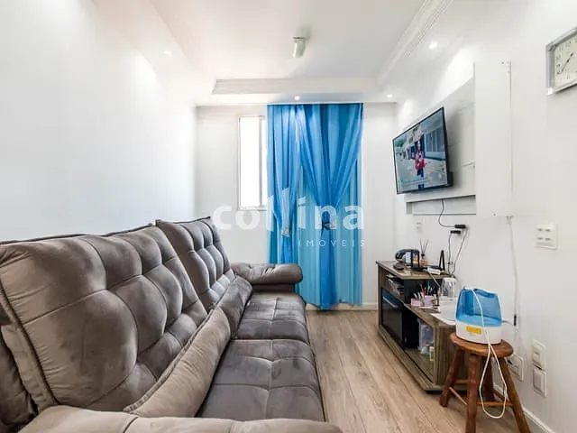 Apartamento 2 quartos e 1 banheiro, à venda, no bairro Vila Silva Ribeiro em Carapicuíba