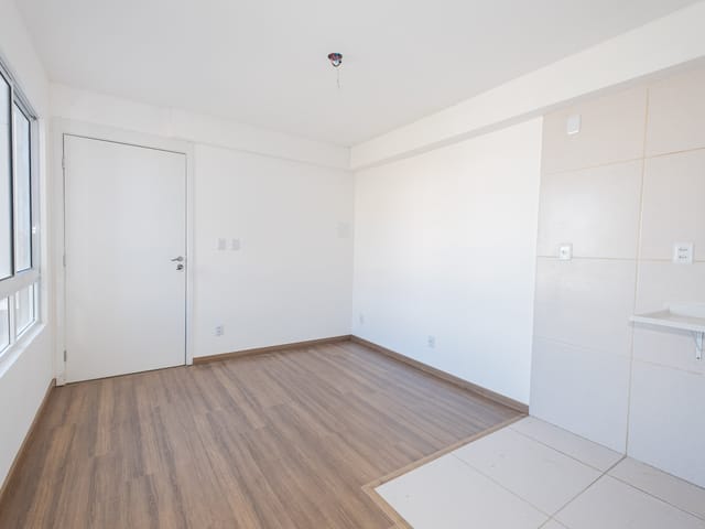 Apartamento com 60m² 2 quartos e 1 banheiro, para alugar, no bairro Três Vendas em Pelotas