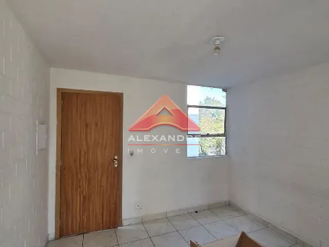 Apartamento com 42m² 2 quartos e 1 banheiro, à venda, no bairro Vila Industrial em São José dos Campos