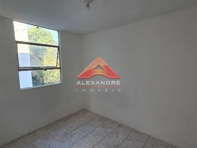 Apartamento com 42m² 2 quartos e 1 banheiro, à venda, no bairro Vila Industrial em São José dos Campos