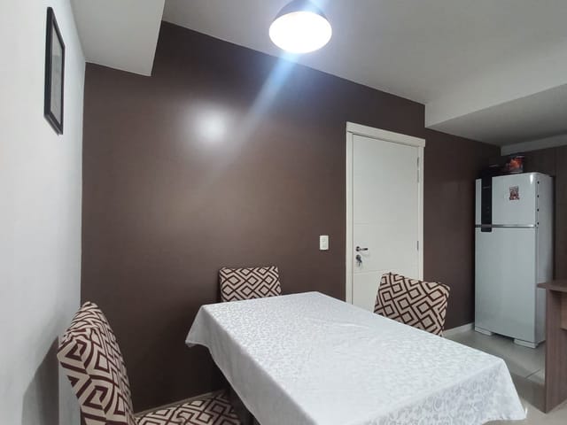 Apartamento 2 quartos e 2 banheiros, à venda, no bairro Areal em Pelotas