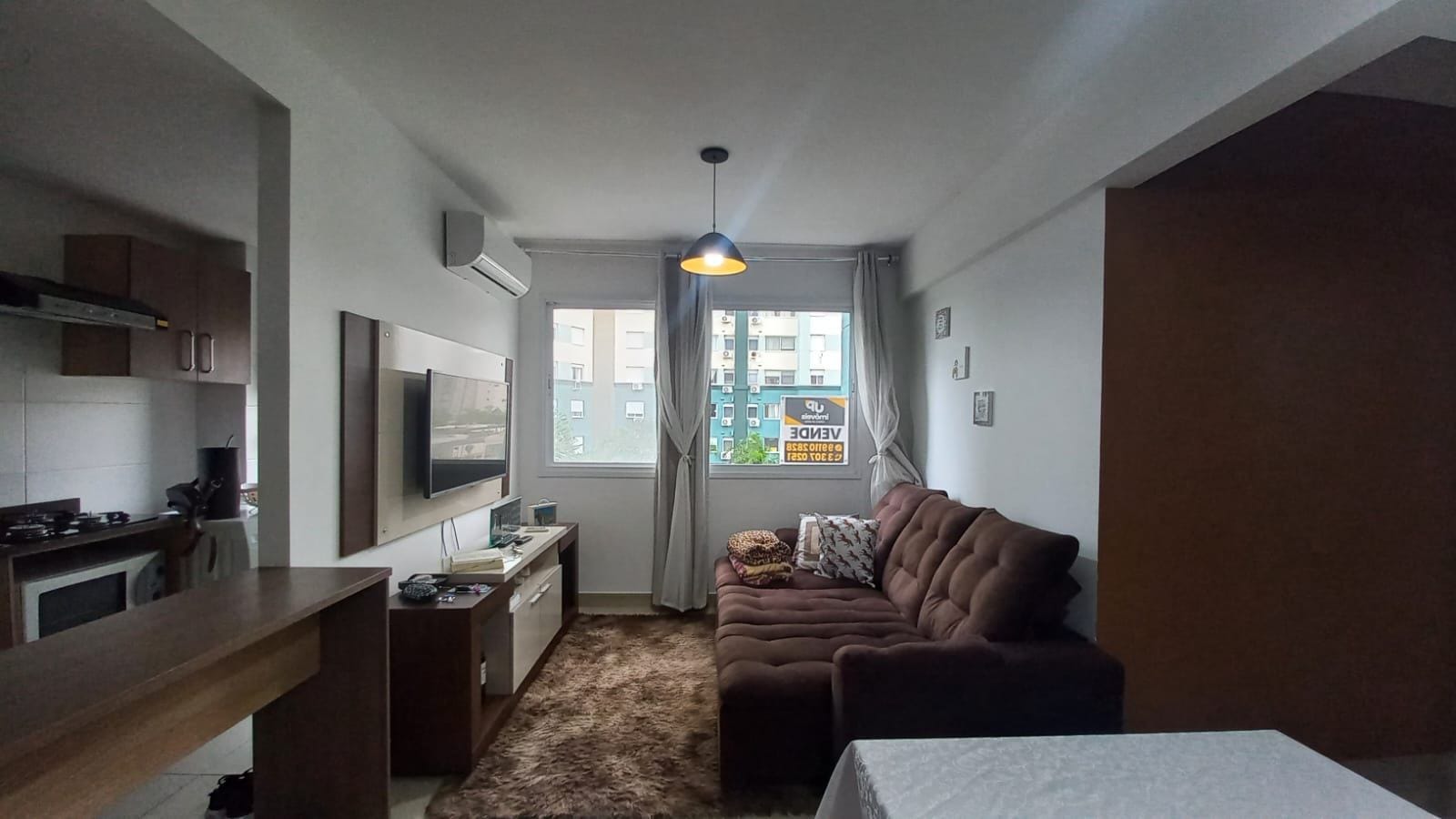 Apartamento semi mobiliado à venda no JK Parque Clube, Areal - com 54 m², 2 quartos (sendo 1 suíte), cozinha planejada e vaga.