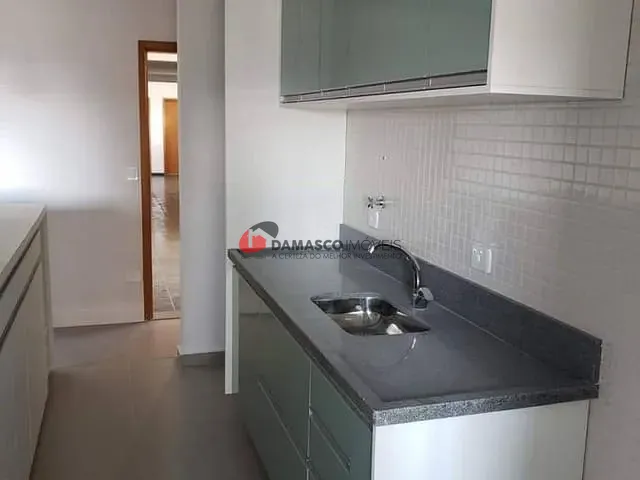 Apartamento 2 quartos e 2 banheiros, à venda, no bairro Campestre em Santo André