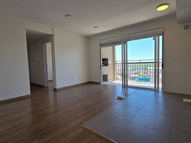 Apartamento 3 quartos e 2 banheiros, à venda, no bairro Areal em Pelotas