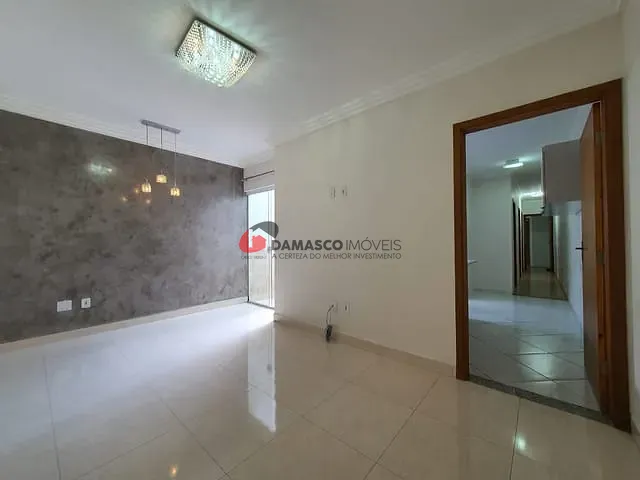 Apartamento com 120m² 3 quartos e 2 banheiros, para alugar, no bairro Campestre em Santo André