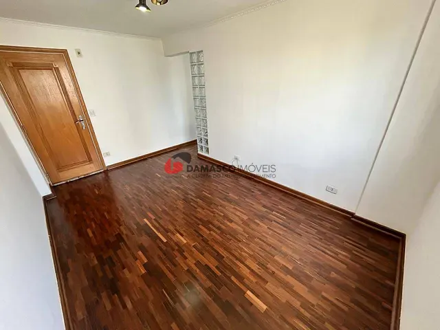 Apartamento 2 quartos e 1 banheiro, para alugar, no bairro Jardim Patente Novo em São Paulo