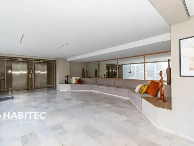 Apartamento 2 quartos e 2 banheiros, à venda, no bairro Centro em Curitiba