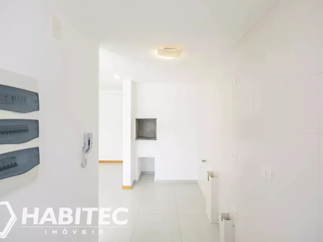 Apartamento 3 quartos e 2 banheiros, à venda, no bairro Cidade Industrial de Curitiba em Curitiba
