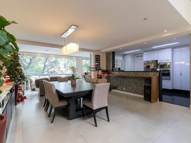 Apartamento 4 quartos e 5 banheiros, à venda, no bairro Bosque da Saúde em São Paulo