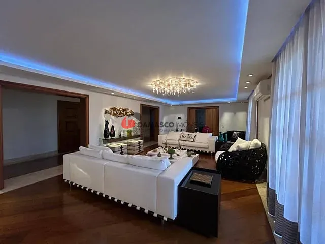 Apartamento 4 quartos e 6 banheiros, à venda, no bairro Vila Bastos em Santo André