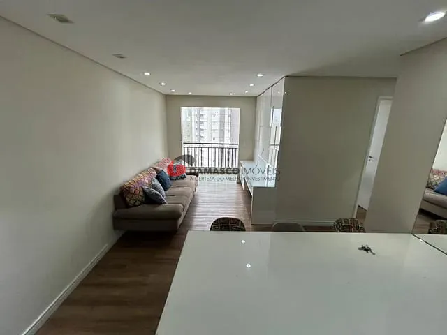 Apartamento 2 quartos e 2 banheiros, para alugar, no bairro Vila Valparaíso em Santo André