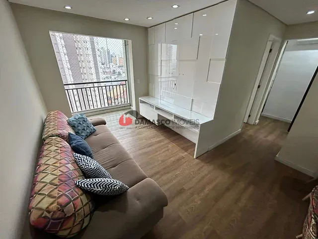 Apartamento 2 quartos e 2 banheiros, para alugar, no bairro Vila Valparaíso em Santo André