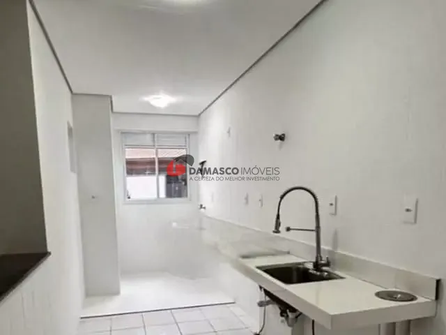 Apartamento 3 quartos e 1 banheiro, à venda, no bairro Jardim Santo André em Santo André