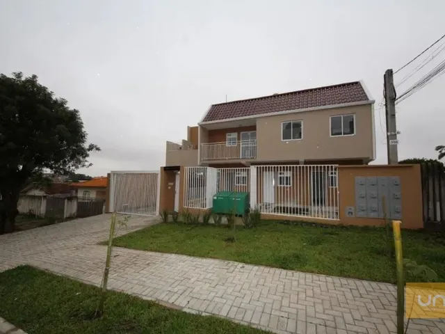 Apartamento 2 quartos e 1 banheiro, para alugar, no bairro Cajuru em Curitiba