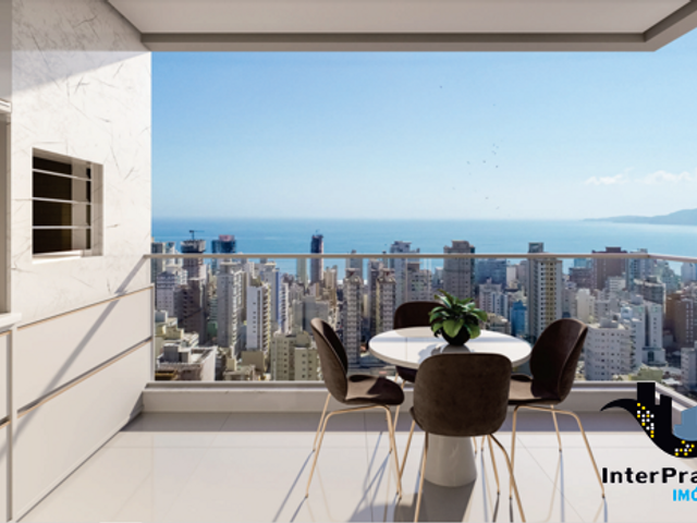 Apartamento à venda, no bairro Meia Praia em Itapema