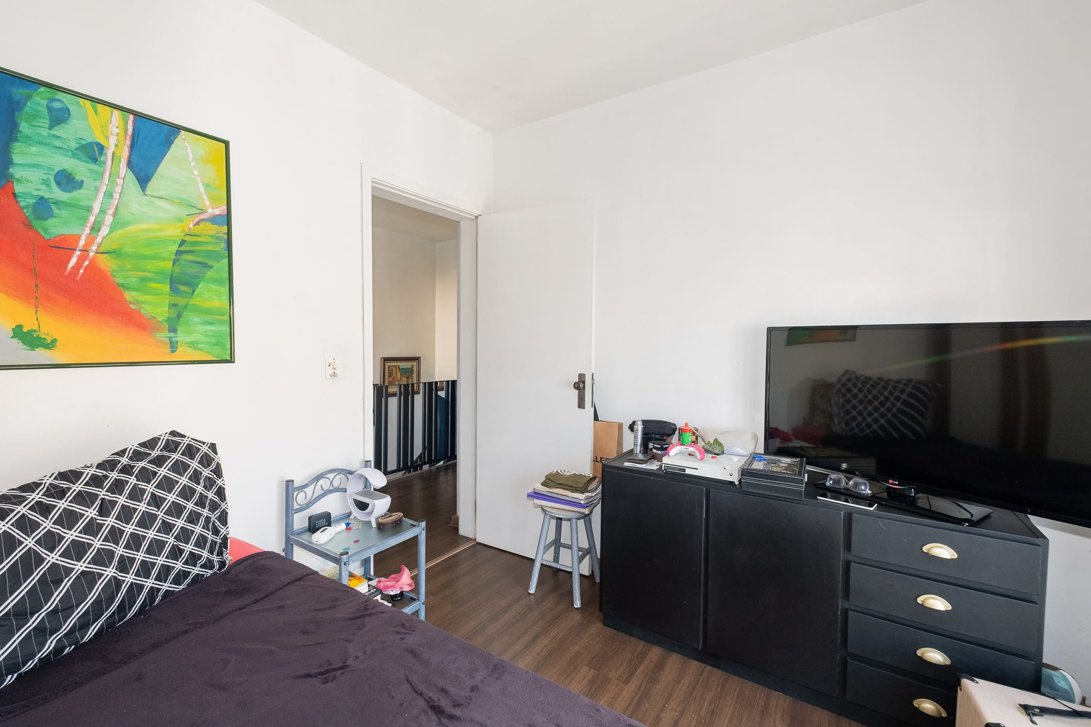 Apartamento à venda no Edifício Felgueiras, Centro - 160 m², 4 quartos (sendo 1 suíte), lareira, sacada e 2 vagas cobertas. - 20