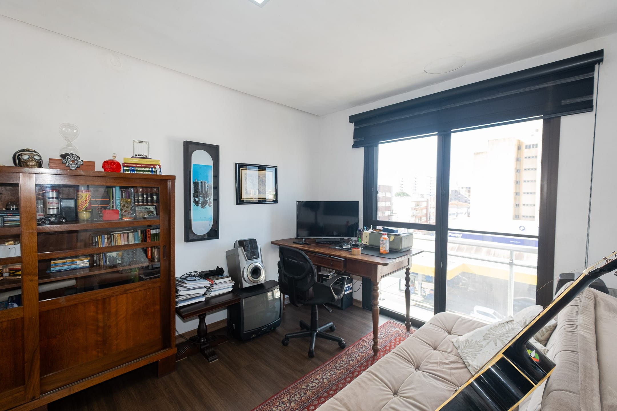 Apartamento à venda no Edifício Felgueiras, Centro - 160 m², 4 quartos (sendo 1 suíte), lareira, sacada e 2 vagas cobertas. - 7