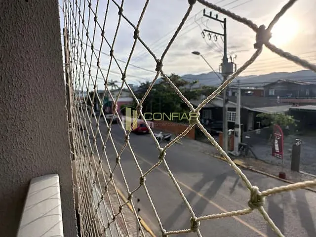 Apartamento 2 quartos e 1 banheiro, para alugar, no bairro Morretes em Itapema