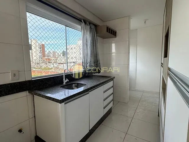 Apartamento 2 quartos e 1 banheiro, para alugar, no bairro Morretes em Itapema