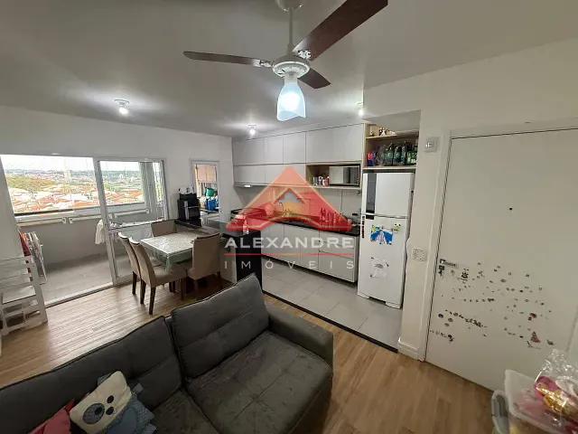 Apartamento 3 quartos e 2 banheiros, à venda, no bairro Vila Industrial em São José dos Campos