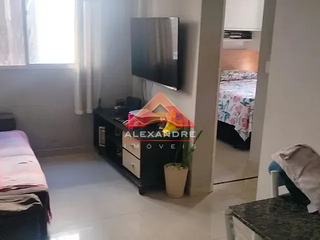 Apartamento 2 quartos e 1 banheiro, à venda, no bairro Vila Tesouro em São José dos Campos
