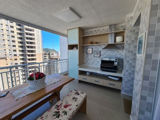 Apartamento com 150m² 3 quartos e 2 banheiros, à venda, no bairro Vila Alzira em Guarujá
