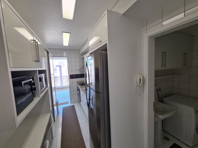 Apartamento com 150m² 3 quartos e 2 banheiros, à venda, no bairro Vila Alzira em Guarujá