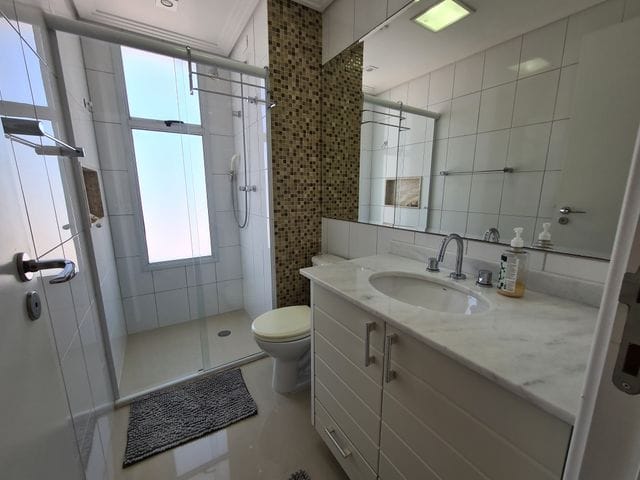 Apartamento com 150m² 3 quartos e 2 banheiros, à venda, no bairro Vila Alzira em Guarujá