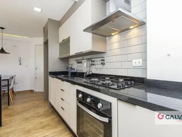 Apartamento 1 quarto e 1 banheiro, para alugar, no bairro Portão em Curitiba