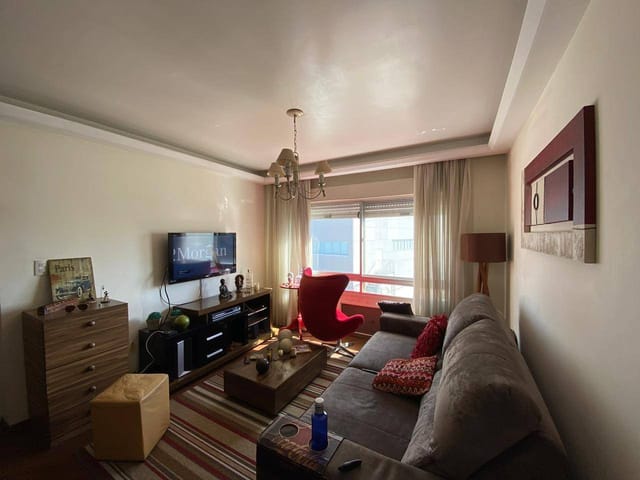 Apartamento 3 quartos e 2 banheiros, à venda, no bairro Centro em Pelotas