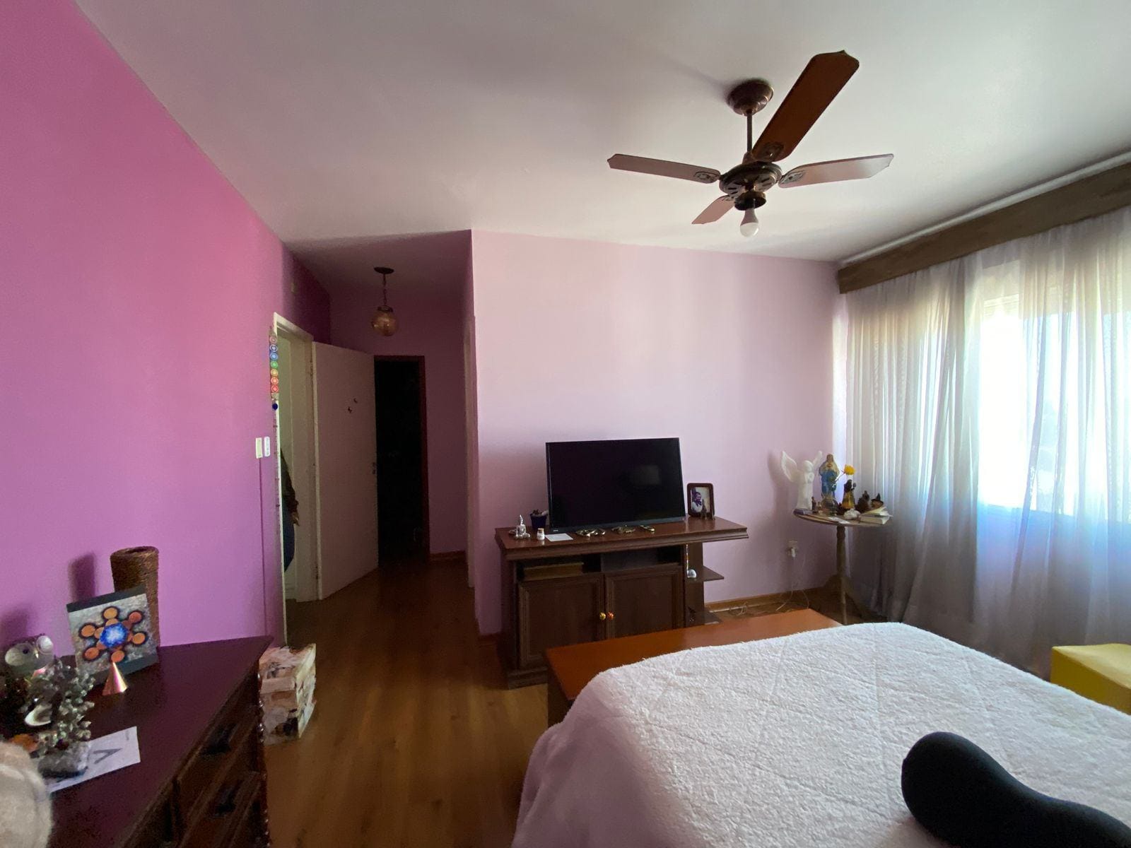 Apartamento à venda no centro de Pelotas - com 150 m², 3 quartos (sendo 1 suíte), cozinha com armários e sacada. - 11