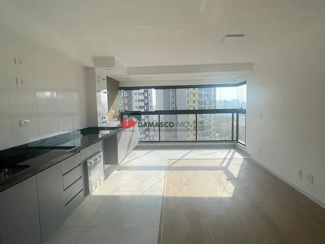 Apartamento com 65m² 3 quartos e 2 banheiros, para alugar, no bairro Vila Assunção em Santo André