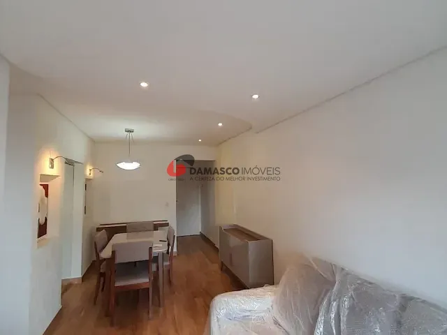 Apartamento 2 quartos e 2 banheiros, para alugar, no bairro Santo Antônio em São Caetano do Sul